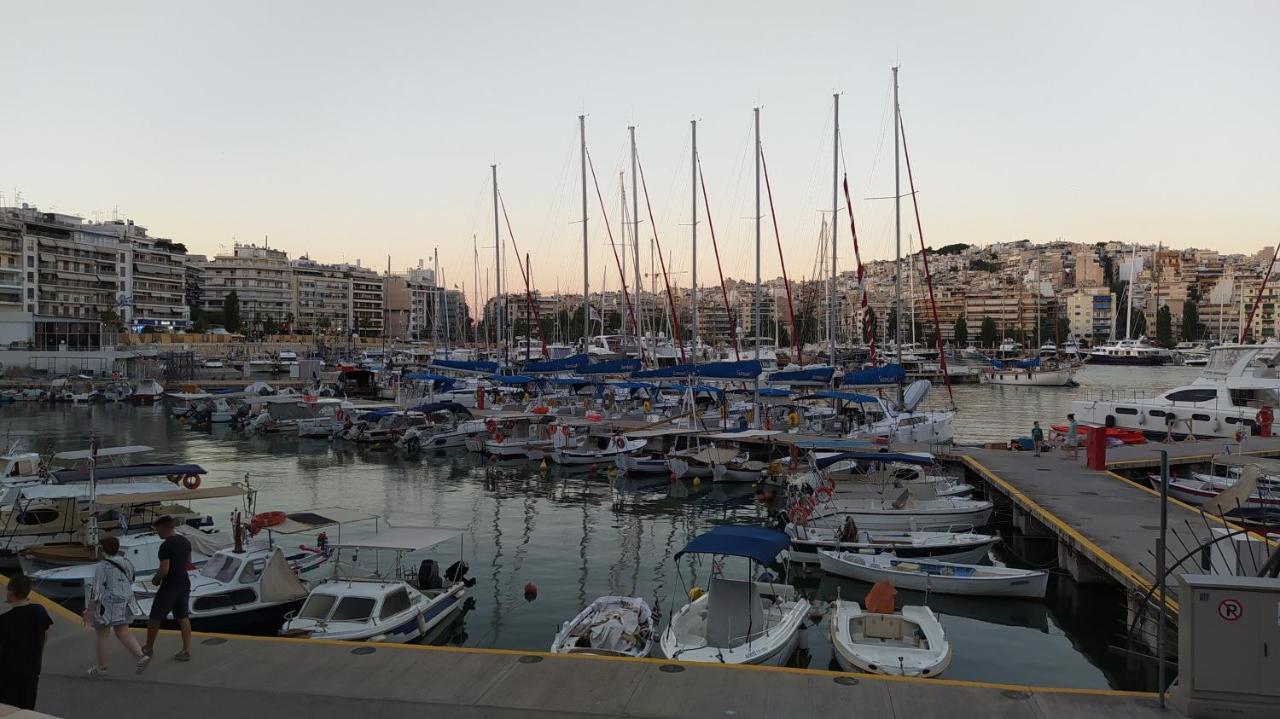 Με Θεα Το Λιμανι Apartamento Pireu Exterior foto