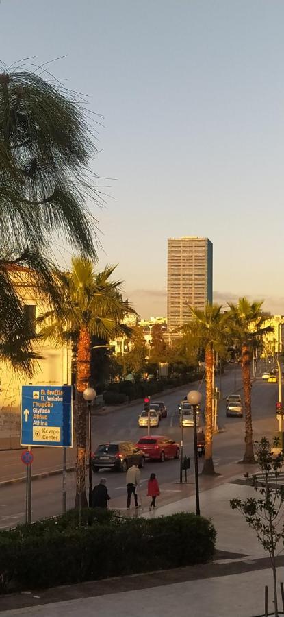 Με Θεα Το Λιμανι Apartamento Pireu Exterior foto
